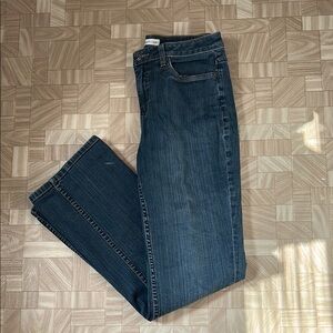 Women’s Dark wash (6) Denim Jeans 15” waist flat
